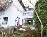 Rückansicht mit Terrasse