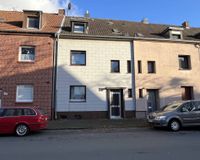 Reihenmittelhaus mit Doppel-Garage und viel Potenzial in Duisburg-Rheinhausen