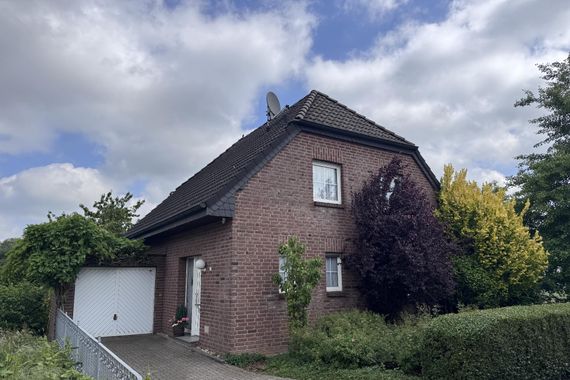 Familienglück im Herzen der Stadt Rees am Rhein!