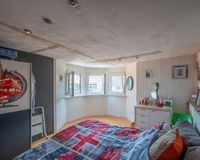 Schlafzimmer DG