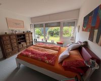 ... mit Blick in den Garten