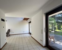.. mit Austritt zum Garten