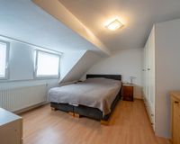 Schlafzimmer 1 DG