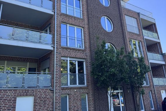 Seniorengerechte Wohnung im Herzen der Hansestadt mit Sonnenbalkon