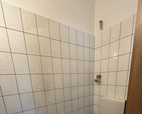 separates WC