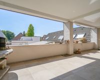 Überdachter Balkon 1. OG