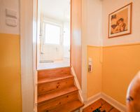 Zugang 1. OG und Badezimmer