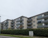 Straßenansicht zum Balkon