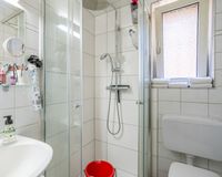 Badezimmer EG