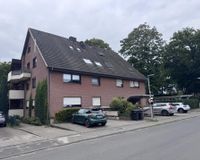 Straßenansicht /Eingang 