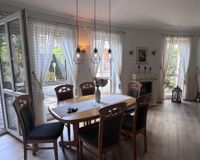 Essbereich mit Austritt Terrasse 