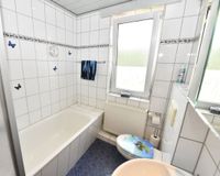 Wannenbad im Dachgeschoss