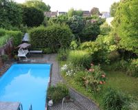 Gartenansicht vom Dachgeschoss aus