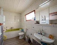 8 Badezimmer EG