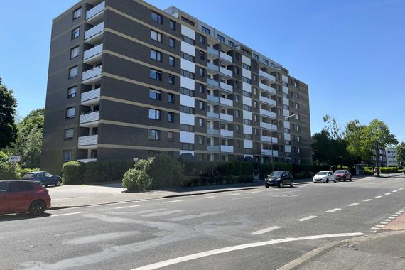 Bestens gepflegte 4-Zimmer-ETW mit 2 Balkonen im top-gepflegten Mehrfamilienhaus in Kamp-Lintfort