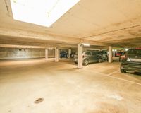 Tiefgaragenstellplatz