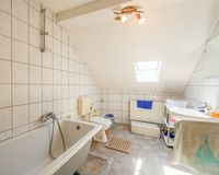 Badezimmer DG