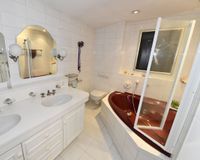 Badezimmer im Dachgeschoss