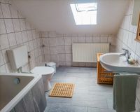 Saniertes Badezimmer DG