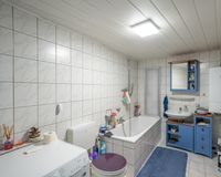 Badezimmer EG rechts