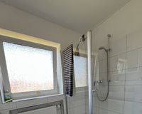 ...großer Dusche