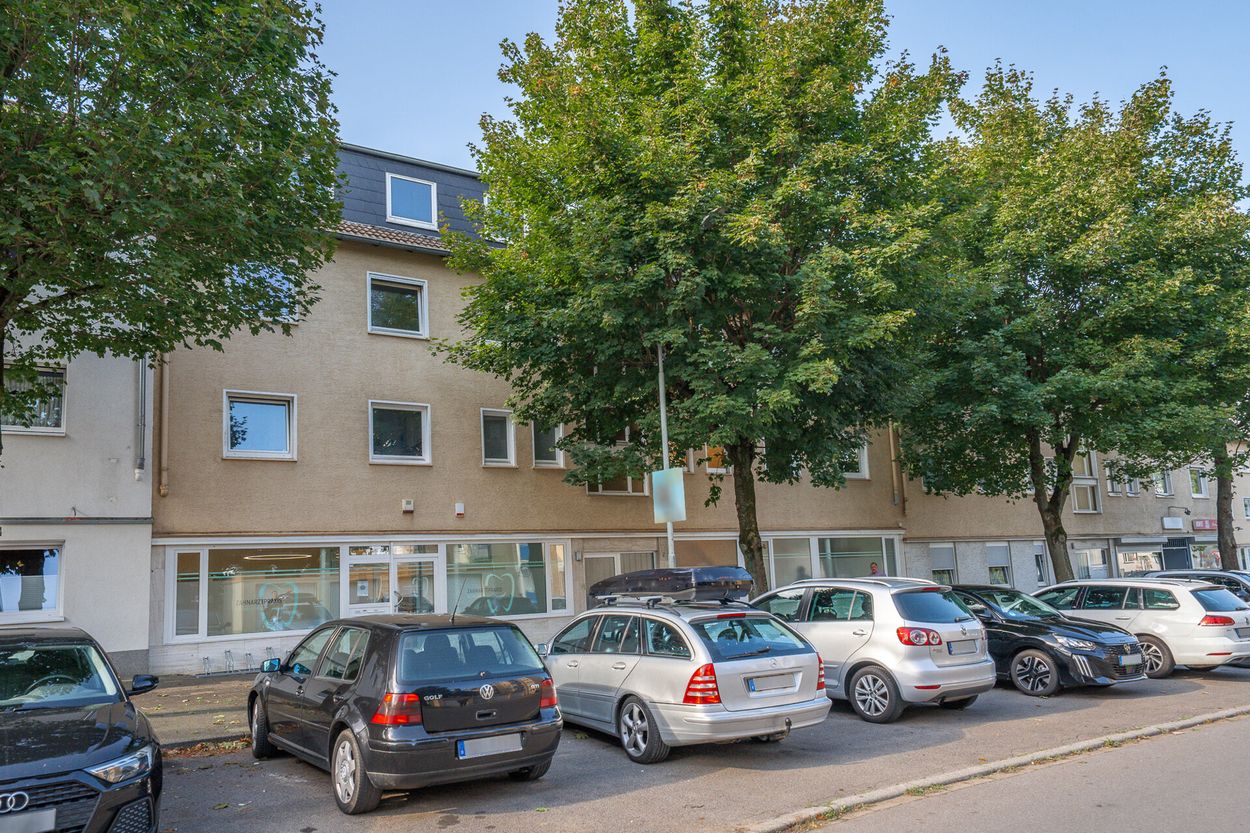 Helle 4-Zimmer-Eigentumswohnung mit Garten, Tageslichtbad und flexible Raumgestaltung