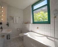 Badezimmer 1