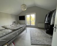 Schlafzimmer DG