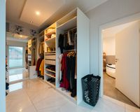 Ankleideniesche Elternschlafzimmer