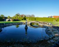 ... auf traumhaft schönem Grundstück