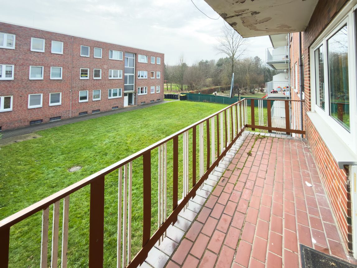 Charmante 4-Zimmer-Wohnung im 1. OG mit Balkon, Blick ins Grüne & flexible Nutzung